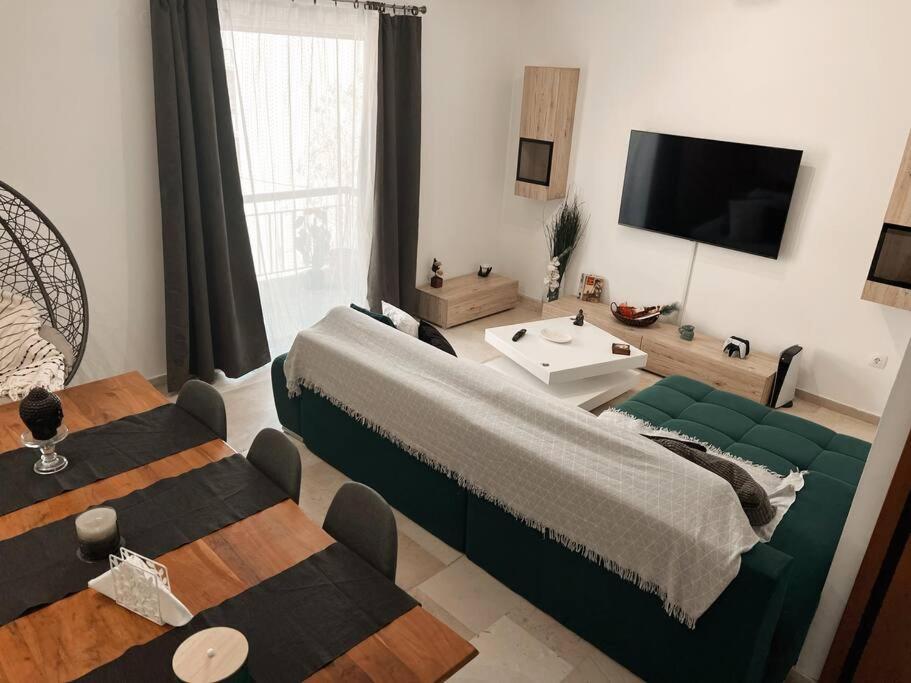 Minimal 3Br Apartment In Athens Exterior photo